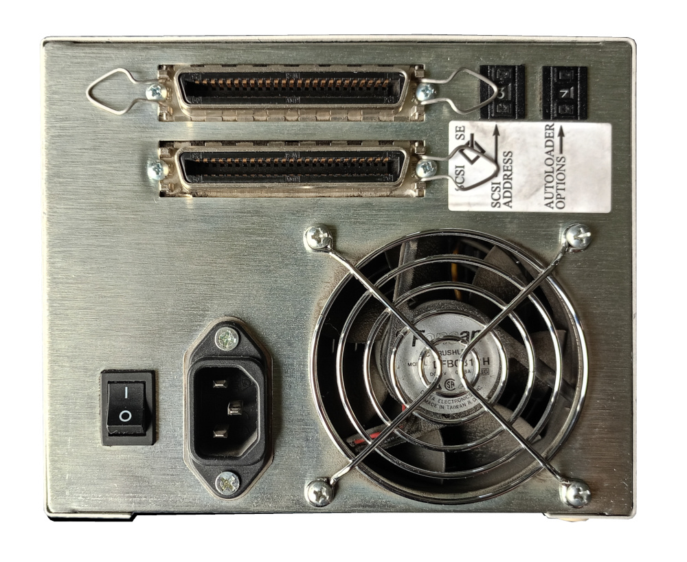 HPE C1559B HPE SURESTORE DAT24X6E AUTOLOADER DDS-3 - obrazek 3